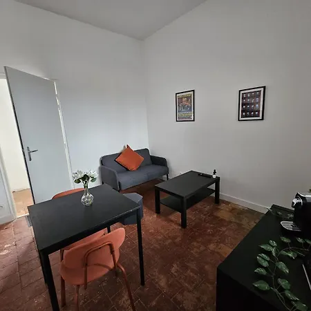 West Side Story - Wifi ,city Center Apartment