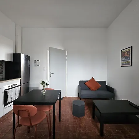 West Side Story - Wifi ,city Center Apartment